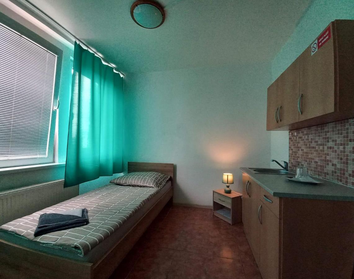Penzion Tina Presov Exterior photo